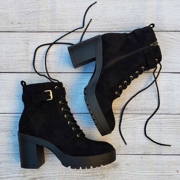 Forever 21 Shoes - Chunky heel ankle booties